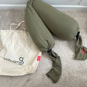 bbhugme pregnancy pillow, green cover, and bag